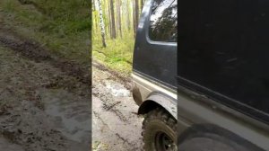 Делика на легком бездорожье (Delica offroad)