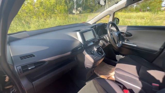 Обзор Toyota Wish 2010г.в.S комплектация