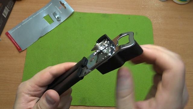 УДЛИНИТЕЛЬ ДЛЯ ПОДВОДКИ, СИТО-ДУРШЛАГ, КОНСЕРВНЫЙ И НОЖ ДЛЯ ОВОЩЕЙ ОТ VICTORINOX смотреть онлайн
