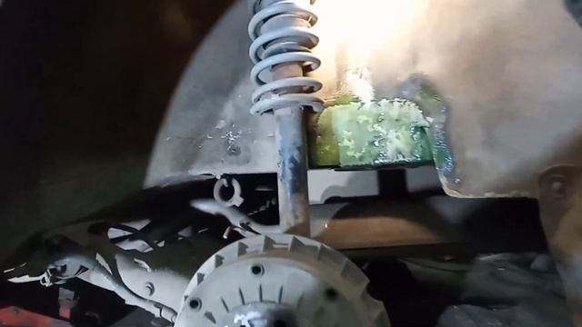 Перевариваю автомобиль #видео #ремонтавто #автосервис #варюмашину #заменапорога #ремонткузова #топ
