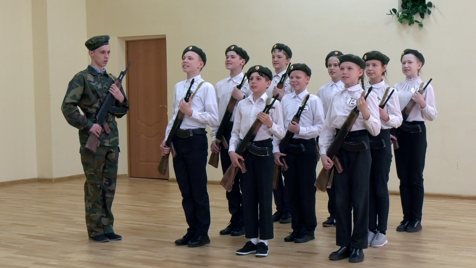 В Талдоме прошла спортивно-патриотическая игра «Зарничка»