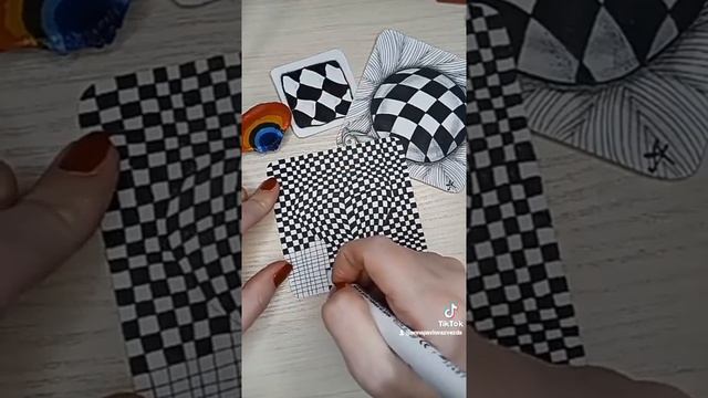 "В горнице моей светло" (рисую в технике zentangle и пою a'cappella)
