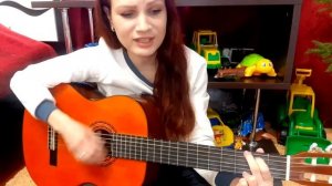 Как играть КОРОЛЬ И ШУТ  - ФРЕД на гитаре?! РАЗБОР ПЕСНИ: аккорды?,бой! Девушка и Гитара с нуля! Ки