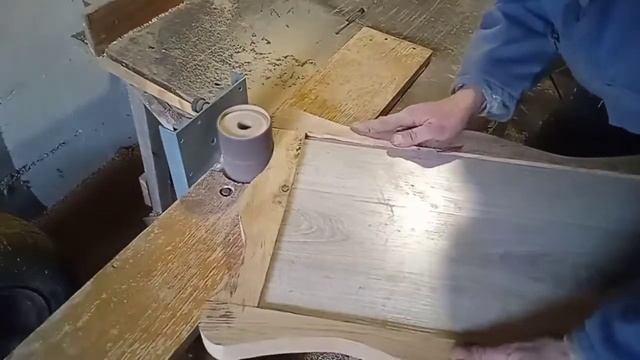 дубовый столик- поднос. смотреть онлайн