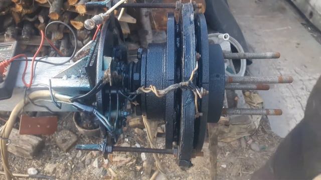 Сборка и подъём самодельного вертикального ветрогенератора на неодимовых магнитах...