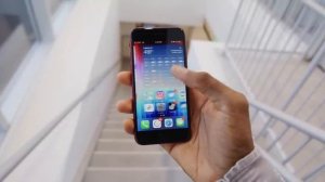 iPhone SE (2022) Review_ Old Dog. New Trick.mp4