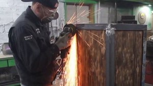 Такой Колоды я нигде не встречал. Как установить кузнечную наковальню.