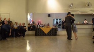 Frank Obregon y Jenny Gil bailan la Milonga Reliquias Porteñas en Toronto - Canadá