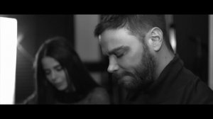 Simge Sağın feat. Sinan Akçıl - Bi Gideni mi Var