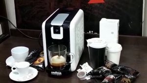 Работа капсульной кофе-машины от компании ХОЧУ КОФЕ