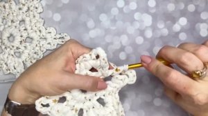 УКРАШЕНИЕ ПРАЗДНИЧНОГО СТОЛА! ВЯЗАНАЯ КРЮЧКОМ САЛФЕТКА СНЕЖИНКА ❄️❄️❄️