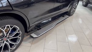 УНИКАЛЬНЫЕ выезжающие электропороги БМВ Х7 как в GLS Maybach