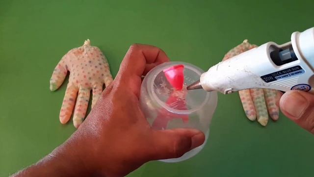 AMAZING IDEA WITH WATER BEADS, GLOVES AND BALLOONS смотреть онлайн