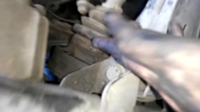 "ГТ" Мерседес Вито 638. Возможно ли снять двигатель через морду!?? смотреть онлайн