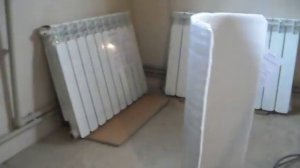 █ КАК МОНТИРОВАТЬ Отражатель под батарею (отопление).