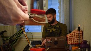 Sony EX155 vs EX155AP звучат одинаково?