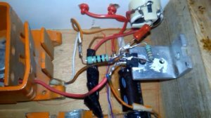 Зарядное устройство на LM317