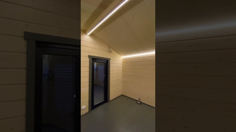 Мини обзор бани 9,4х4,4 м из клееного бруса #баняподключ #баня #парилка #баняизбруса #shorts #печка