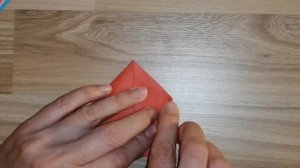 Оригами / Божья коровка / Origami / Ladybug / 折り紙 / てんとう虫