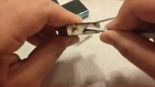 Как правильно уложить фитиль в зажигалке ZIPPO. И как заправить её. смотреть онлайн