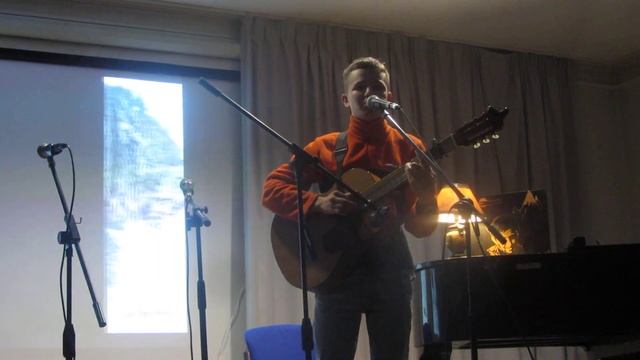 MVI 1550. Иван Костюкевич - "Я уйду в поход" ("Город празднует победу...") (Арик Крупп). смотреть онлайн