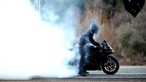 Yamaha R1 мотоцикл