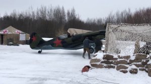 Руление МиГ-3. MiG-3 taxiing for film shooting.
