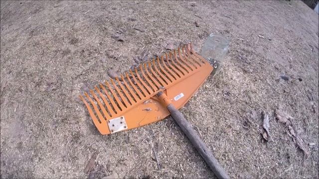 Деревенские будни. Весенняя уборка двора. смотреть онлайн