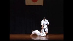 小外刈 Ко-сото-гари. Бросковая техника Дзёсинмон каратэ.