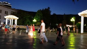 Ялта, Набережная, пл. Ленина, вечерняя прогулка 17 июля 2023, время 21:10 #Крым #Ялта