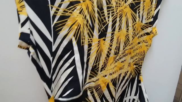 Сентябрь на дворе, а в секонде еще летний ассортимент! Мои покупки и находки в Зигзаге удачи. смотреть онлайн