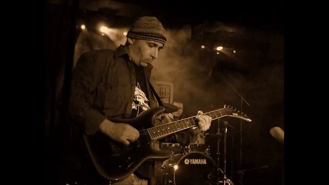 група Пандора - Няма ли кой? / Pandora - Niama li koi? смотреть онлайн