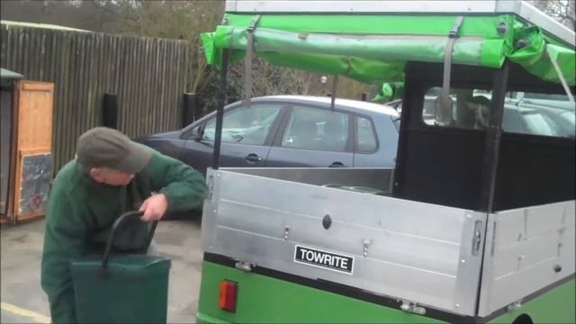 Gardenproducts presents Rocket composter in Acs School UK смотреть онлайн