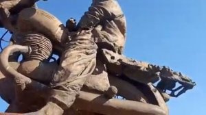 Памятник Виктору Цою в Окуловке