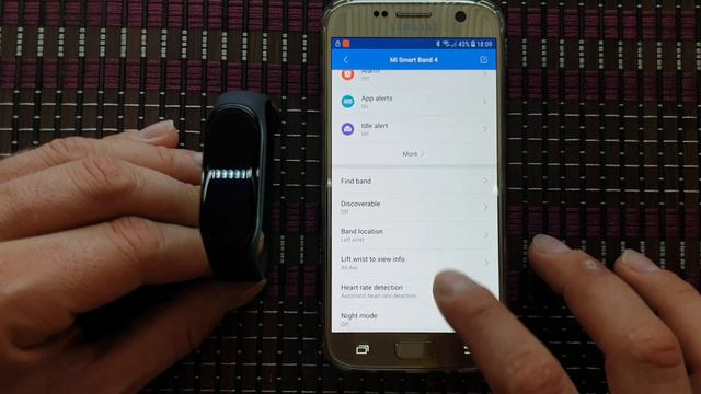 Xiaomi Mi Smart Band 4 Unboxing Testing смотреть онлайн