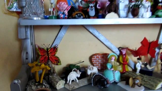 Россиянин создаёт удивительные поделки из мусора! смотреть онлайн