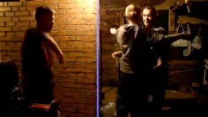 веселые пляски (выход из за печки)