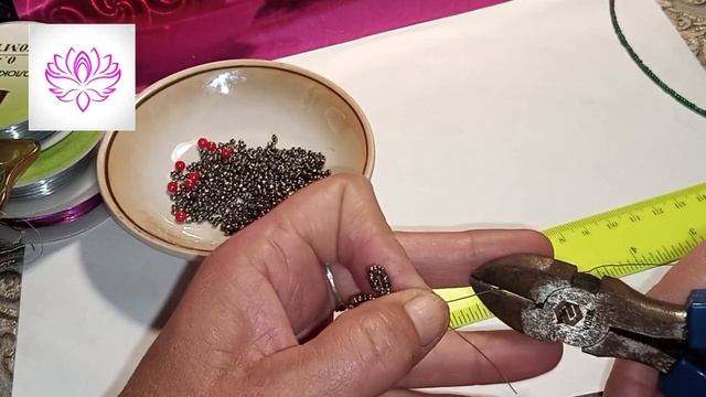 ОРХИДЕИ из бисера "малютка" МК. как сделать своими руками легко и быстро. @olga_m смотреть онлайн