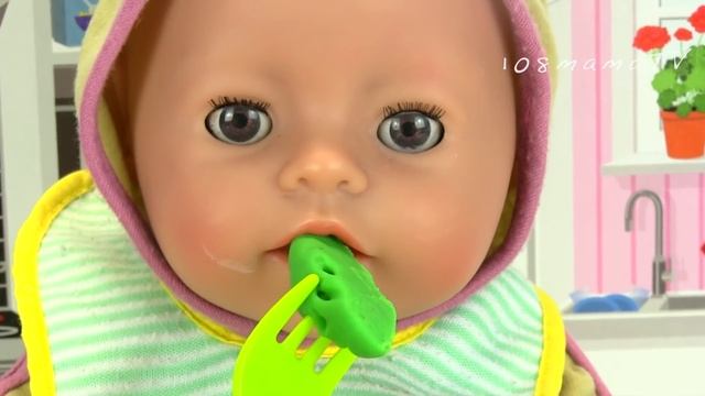 Ложка Нам Не Пригодится! Беби Бон Учится Кушать Вилкой Мультики Как Мама Играет в Куклы 108мама тв смотреть онлайн