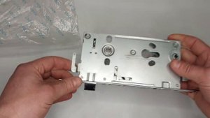 Замок врезной в дверь Алюр 3B1-09A