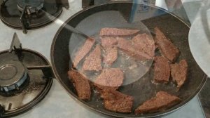 Баранья печень с печёным картофелем/ lamb liver with baked potatoes