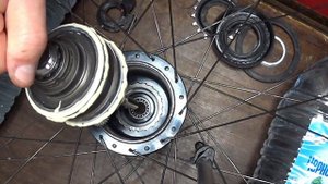 Планетарная втулка Shimano Alfine 8/Смазка планетарной втулки/Замена ведомой звезды