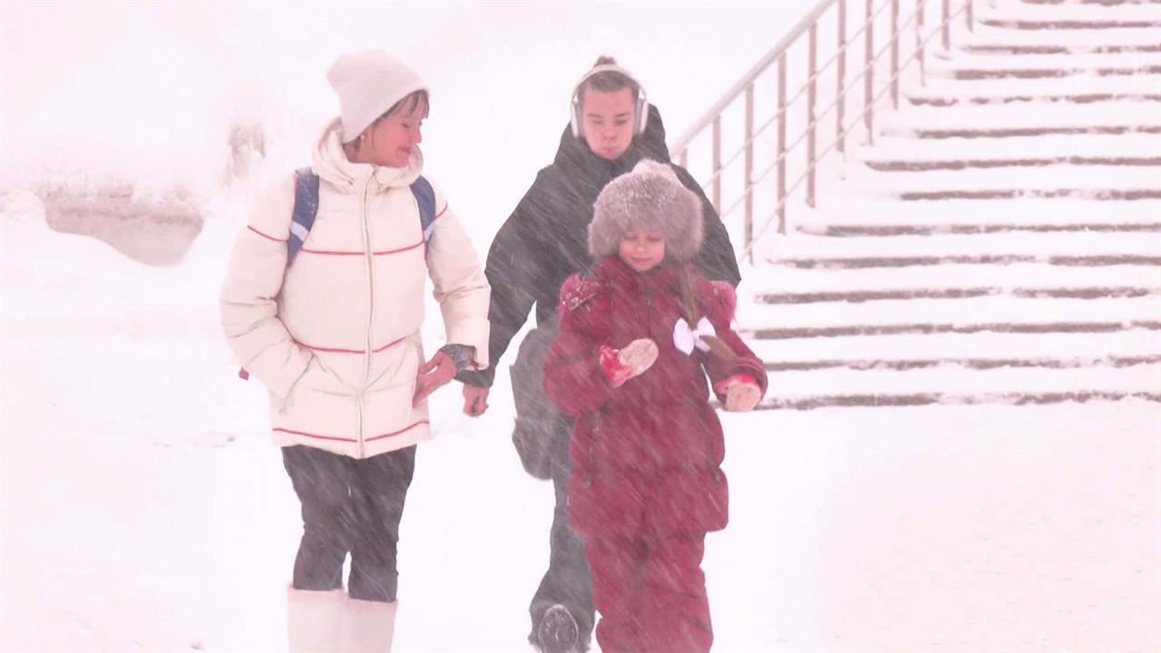 "Ольга" накрыла столицу снежной пеленой