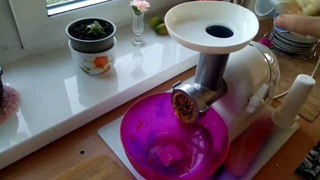 Аджика из кабачков. Заготовка кабачков на зиму. Острые кабачки. Закатываем кабачки. смотреть онлайн