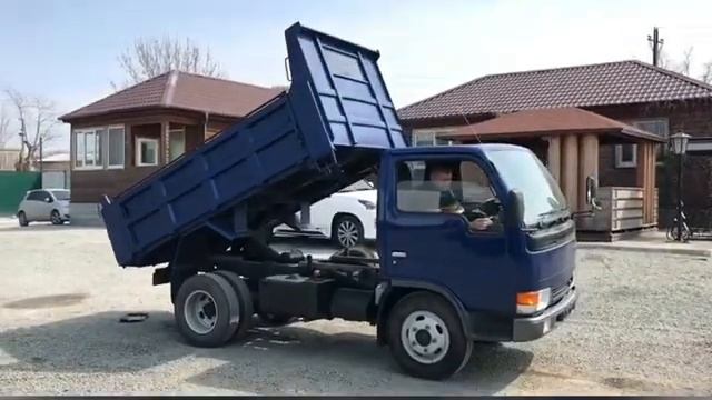 В продаже самосвал Nissan Diesel Condor 3тонны в наличии во Владивостоке