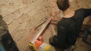 Штукатурка в ванной. Как сформировать нужное расстояние?