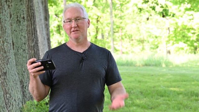 Nikon Z7 II + Z 85mm f/1.8 - Eye & Face Detect AF Video Sample смотреть онлайн