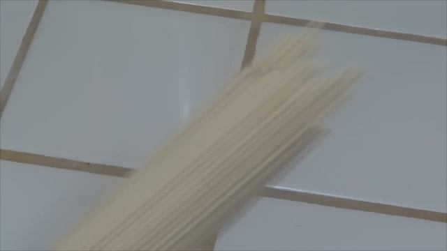 Sopa de tofu con spaghetti chino y vegetales