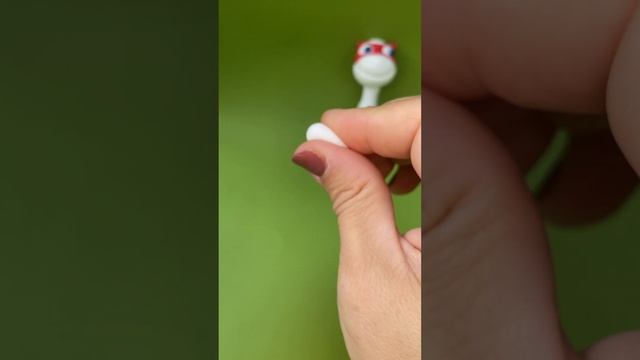 Лепим Супер-Бронтозавра из Candy Clay! Светится в темноте! смотреть онлайн