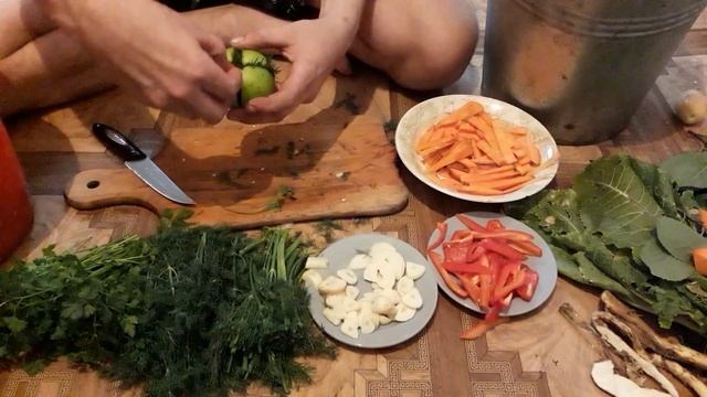 Зеленые соленые помидоры на зиму